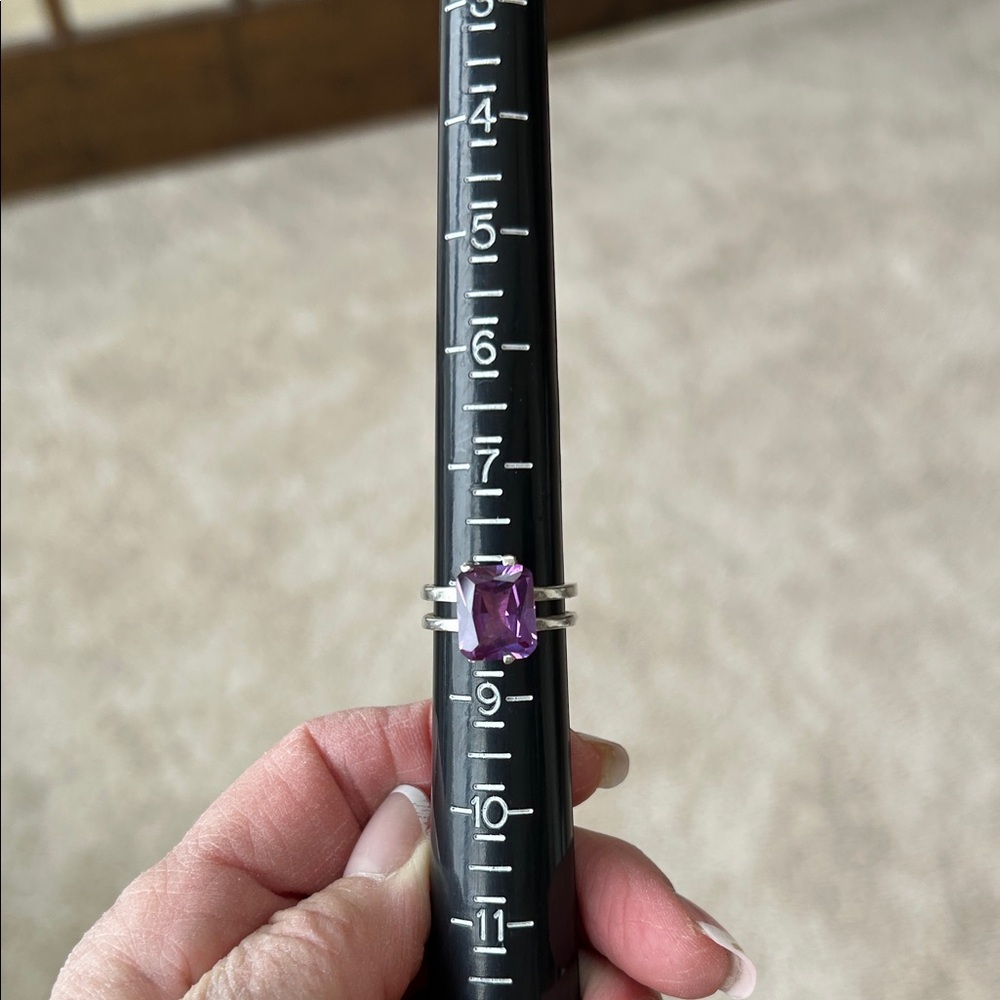 Chic Silver Ring With Purple Gemstone - image 1